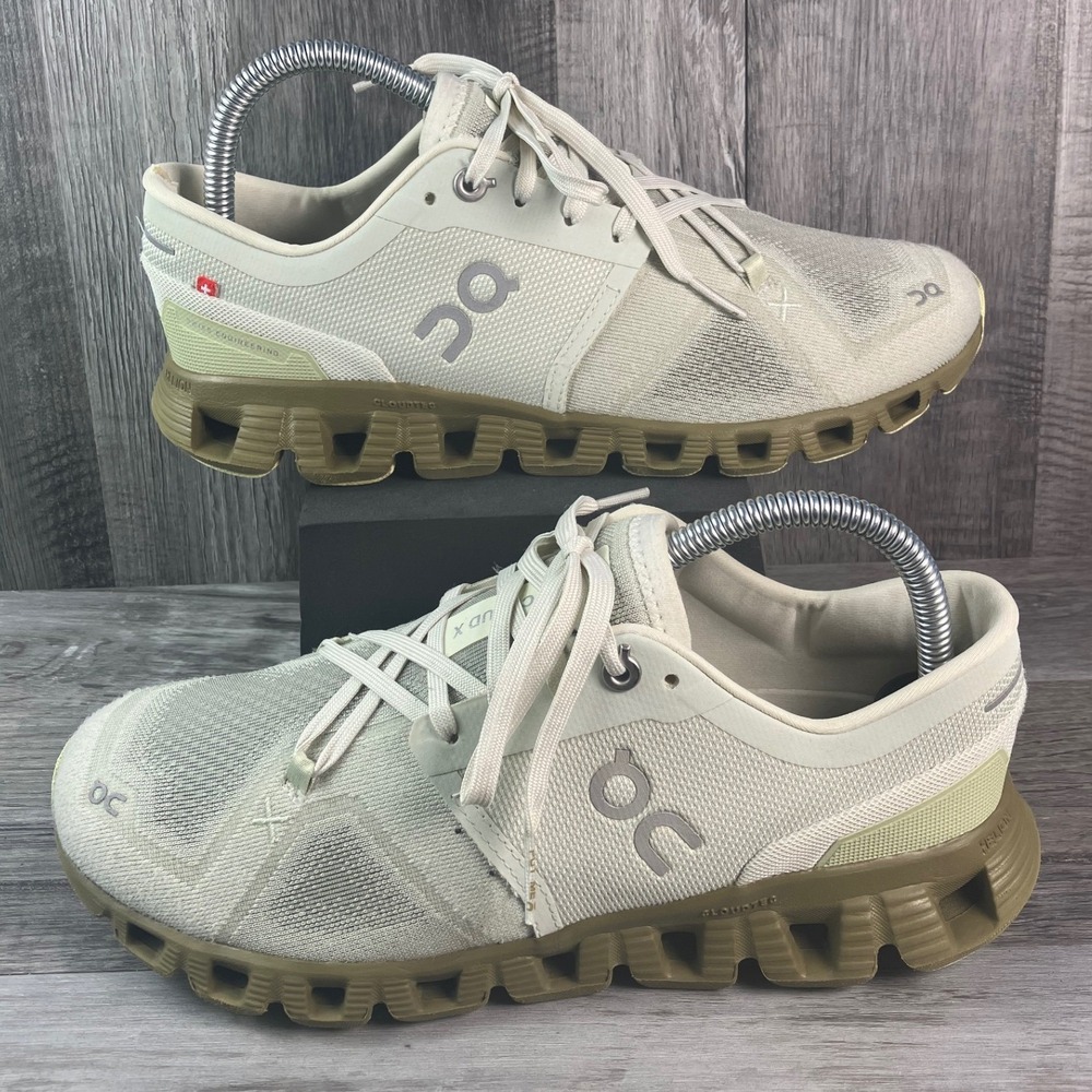 On Running Cloud X Ivory Olive Green Sneakers Women's Size 8 60.97792